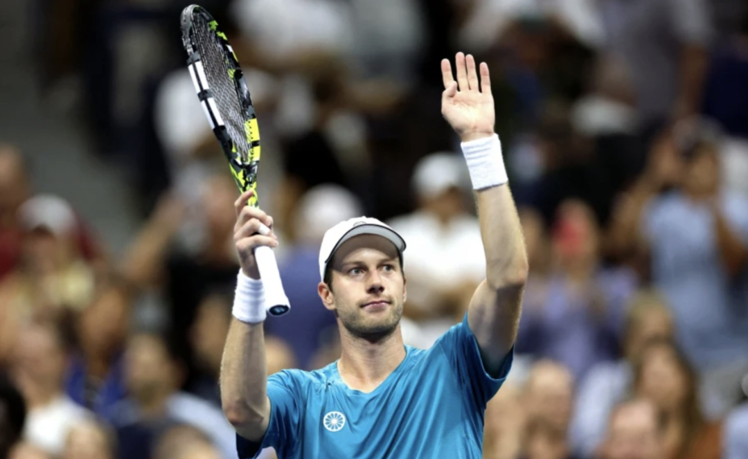 Половината най-добри са аут: 6-ият поставен се прости с US Open без спечелен сет!