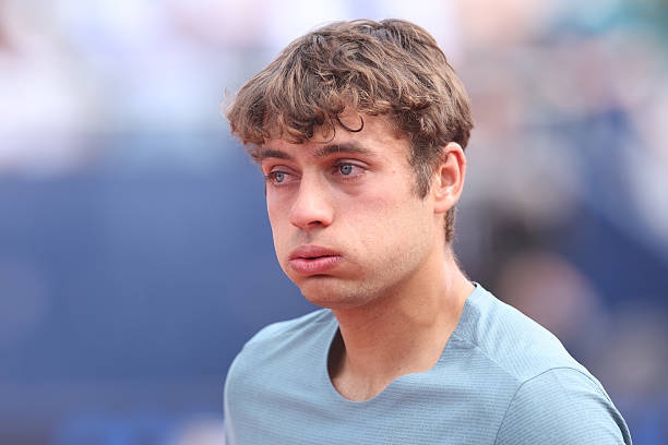 Шампионът е повален: Коболи разгроми Зверев и избухна в сълзи за най-добрия си приятел