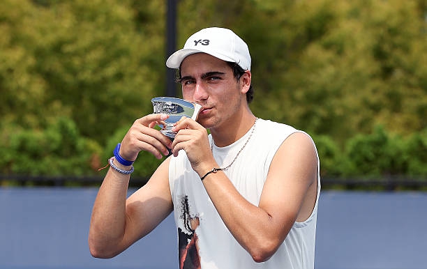 Нов български рекорд: 17-годишният Иванов ще подобри постижение на Григор в ATP Тура!