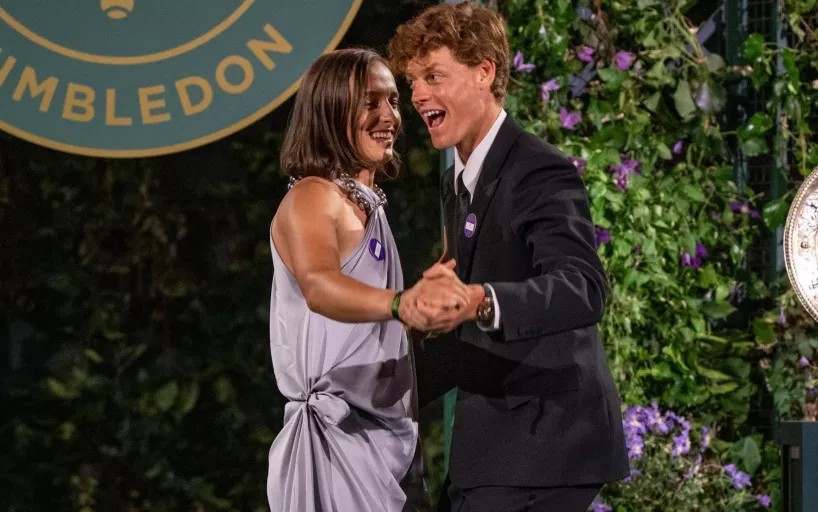 Синер: Трябваше да съм подпийнал, за да се съглася да танцувам с Швьонтек на Уимбълдън width=