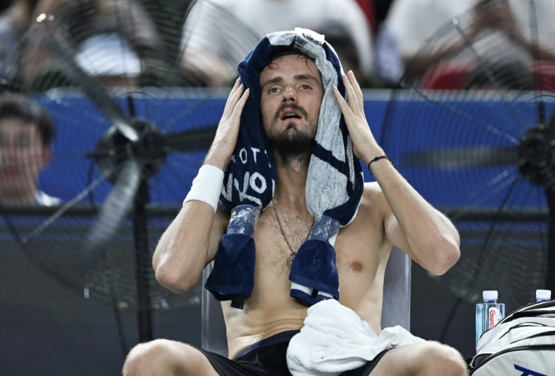 Новият тенис правилник: Ето при какви условията играта веднага ще бъде спирана