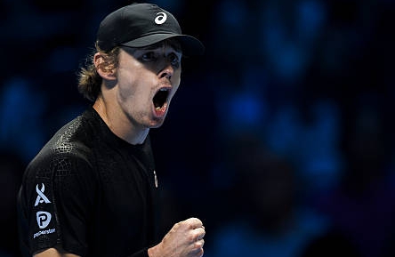 След най-тежката си загуба: Де Минор възкръсна в Торино и изхвърли действащия финалист!