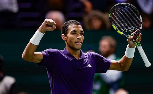 Имаме финалист: Оже-Алиасим подчини лудия гений и грабна последния билет за Торино! width=