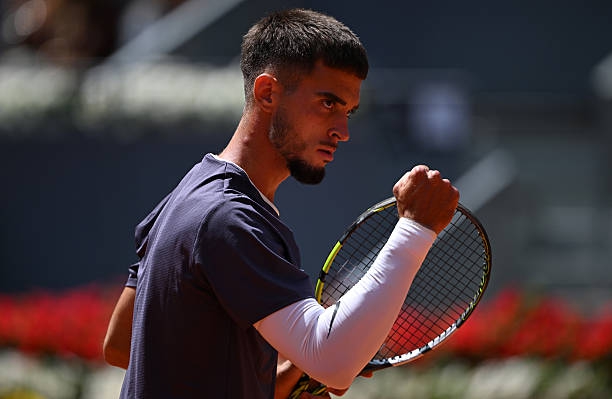 Първа изненада в Мадрид: Квалификант помете бивш финалист и ги изхвърли извън топ 100 на света!