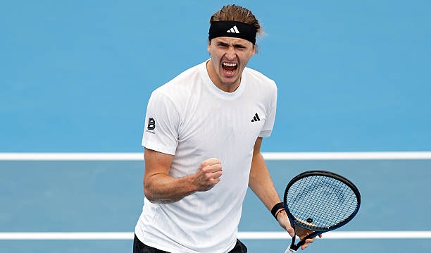 Със 7 поредни гейма и геврек: Преобразен Зверев унищожи един от най-трудните си съперници