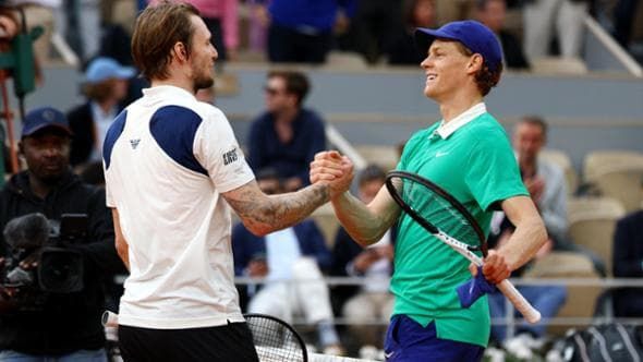 Звезден ден на US Open: Шампионският сблъсък Осака - Гоф и мегашоуто между Синер и Бублик (програма)