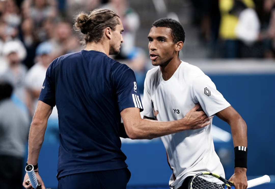 Торино: Зверев срещу Оже-Алиасим в спор за 1/2-финал и зрелището Синер - Шелтън (програма)