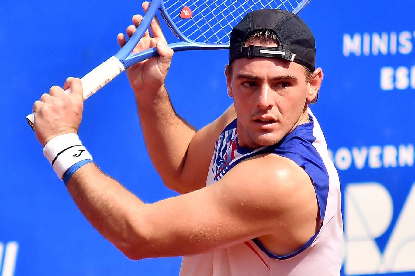 Край на кариерата: 12-кратен шампион при мъжете изгоря за 7 години поради уреждане на мачове