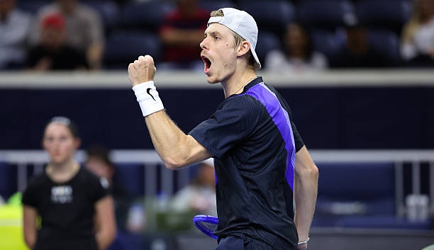 Първи сензации в ИУ: Циципас и шампион от Шлема напуснаха турнира още в откриващия ден width=