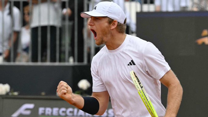 Лудост на РГ: Фокина изкова немислим обрат на 1 крак след 4 часа срещу 3-кратен ATP шампион!