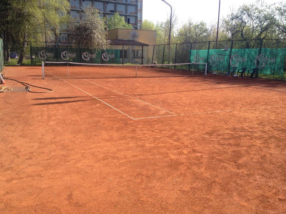 Тенис клуб 