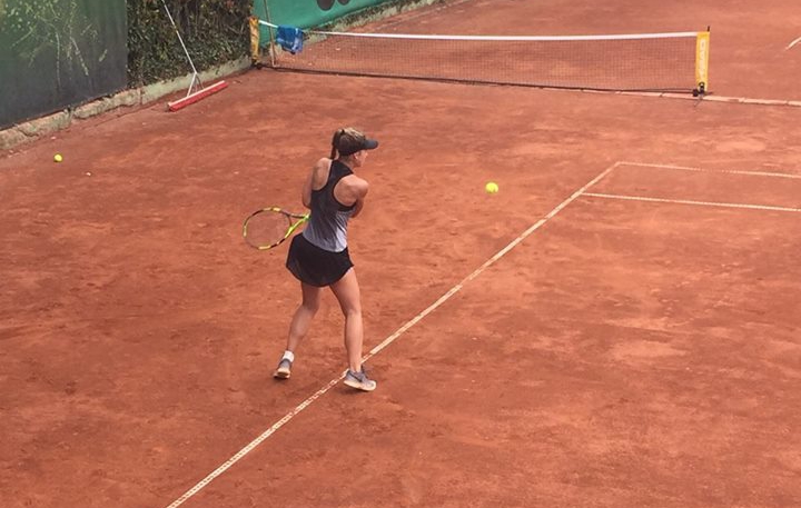 Диа Евтимова и Ани Вангелова се класираха на четвъртфинал във Варна