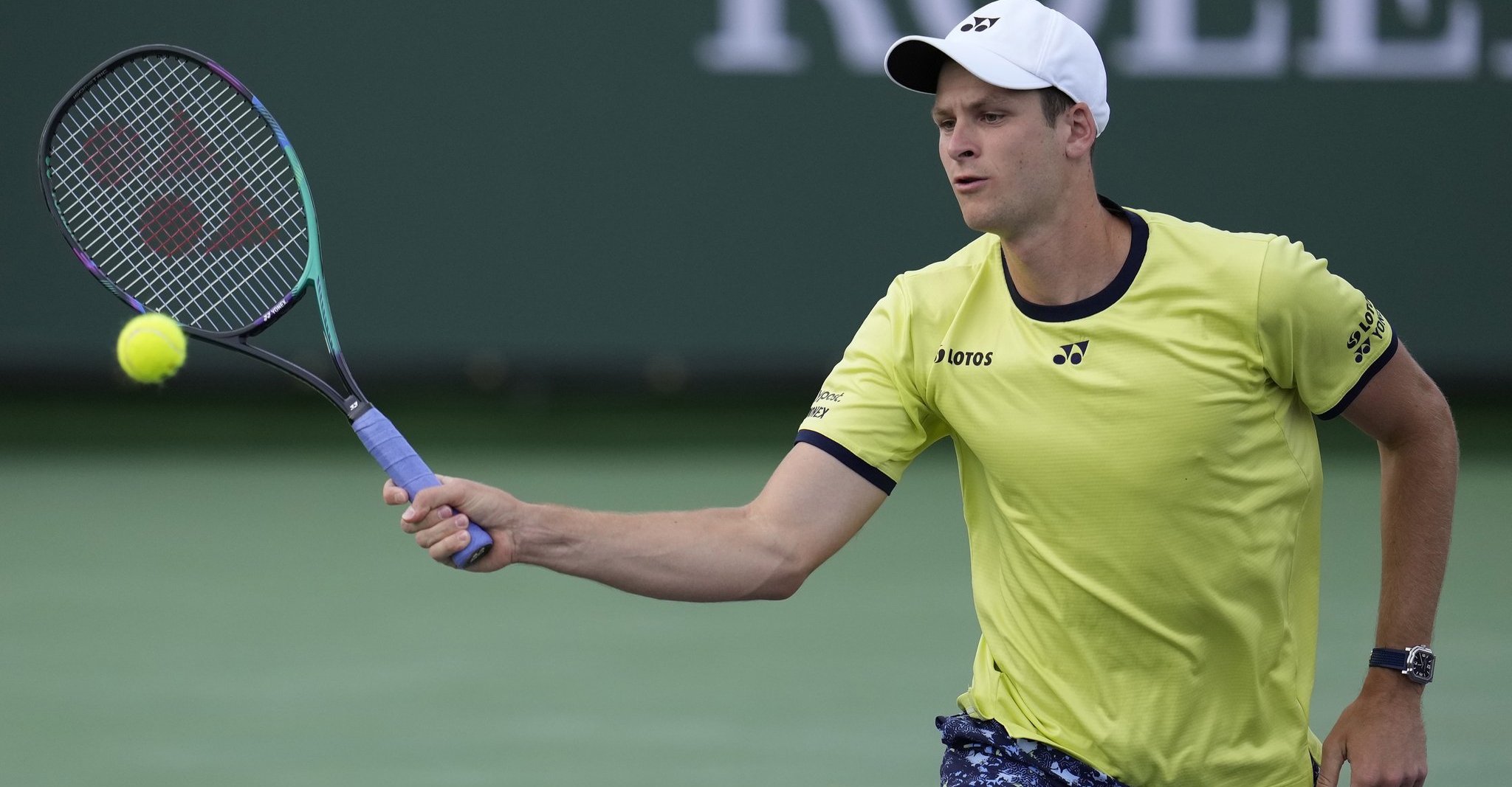 Защитаващият шампион Хуркач потегли с успех на Miami Open 2022