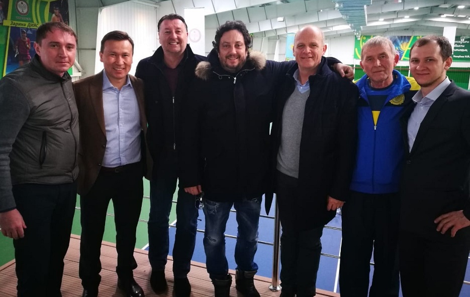 Стефан Цветков посети най-новия тенис център в Казахстан