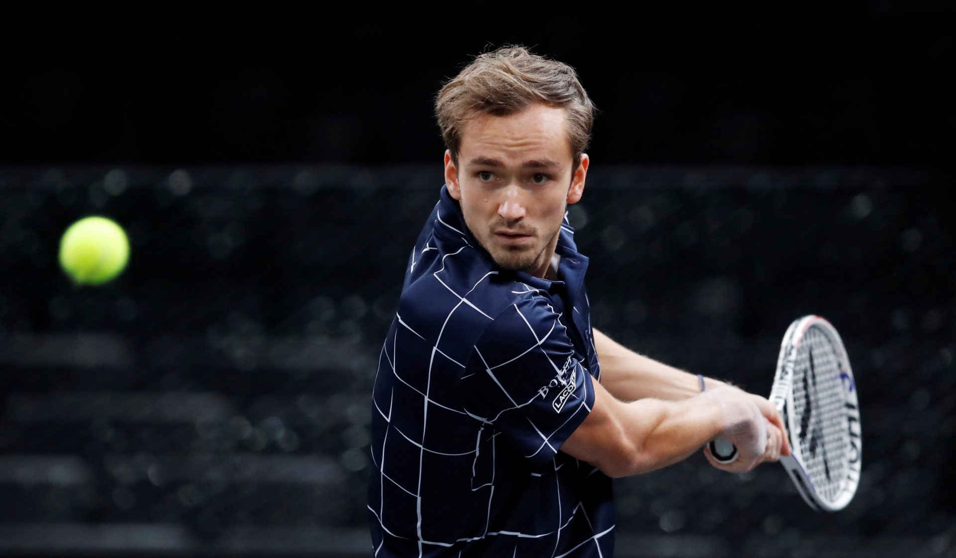След победата Медведев ще измести Федерер от четвъртото място в световната ранглиста
