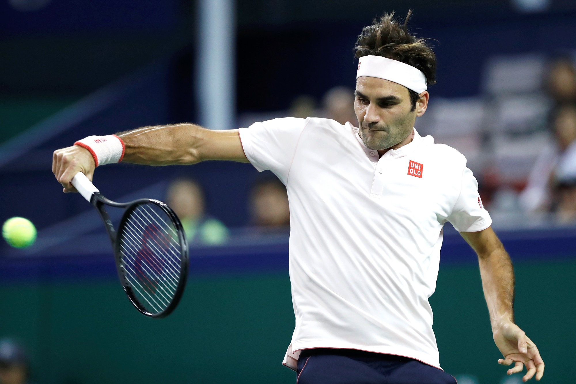 Федерер е на полуфинал в Шанхай след страхотна битка с Нишикори (видео)