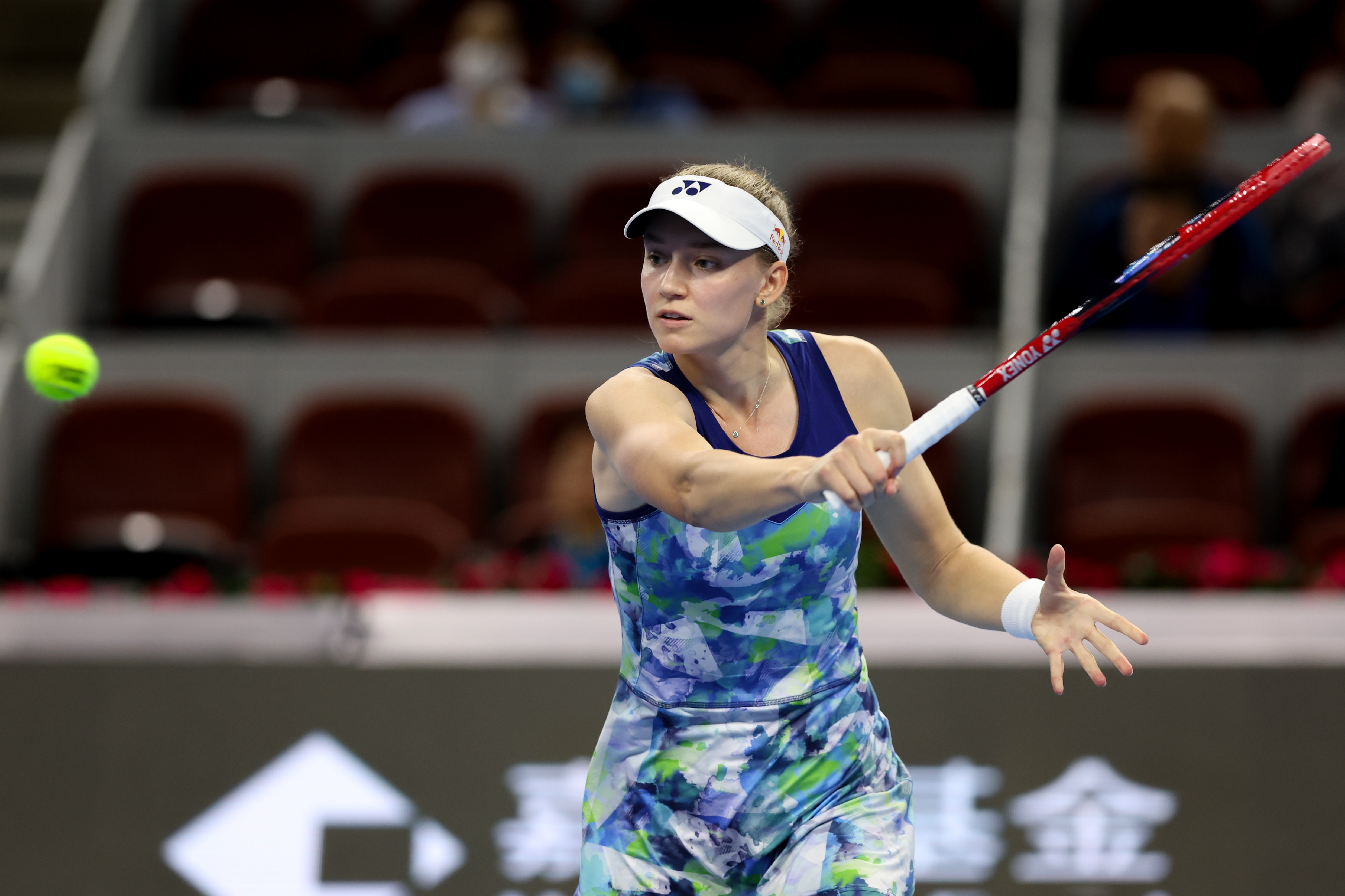 Световната №1 е аут: Рибакина изнесе тенис мастър клас и взе скалпа на Сабаленка в Пекин
