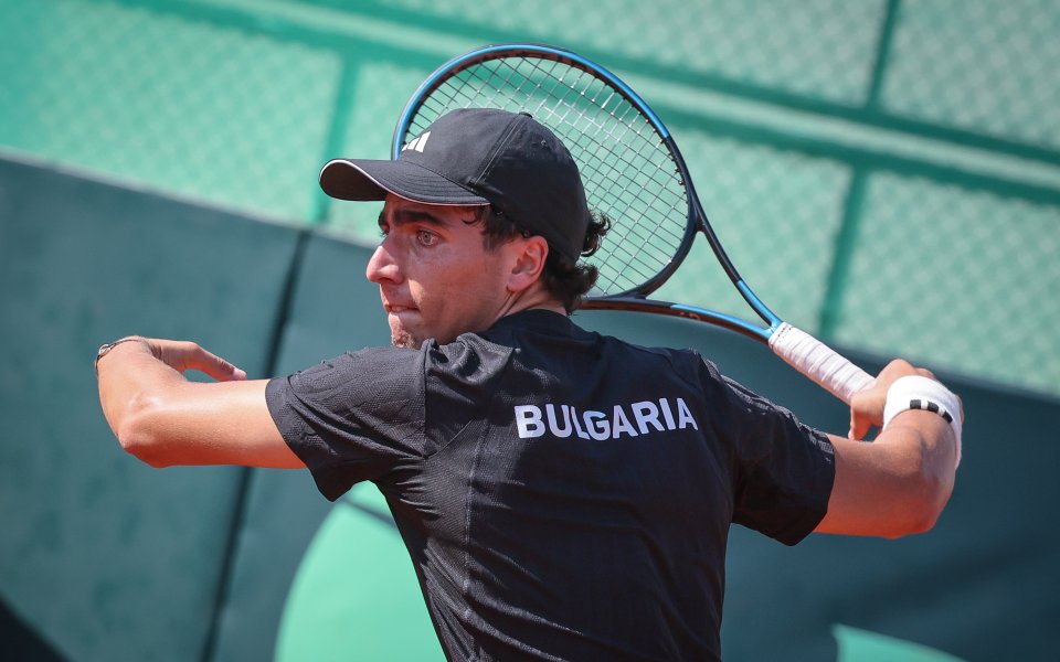 Иван Иванов световен номер 855 е 1 4 финалист при