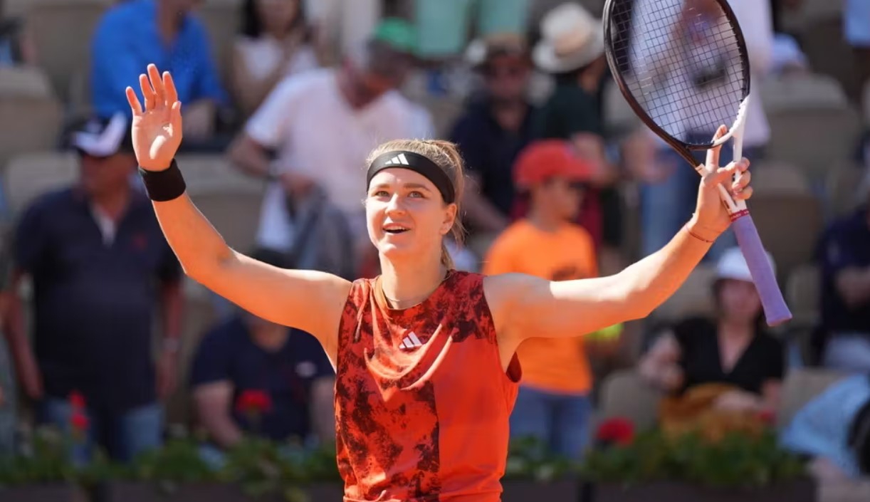 Каролина Мухова е първата финалистка на тазгодишното Открито първенство на