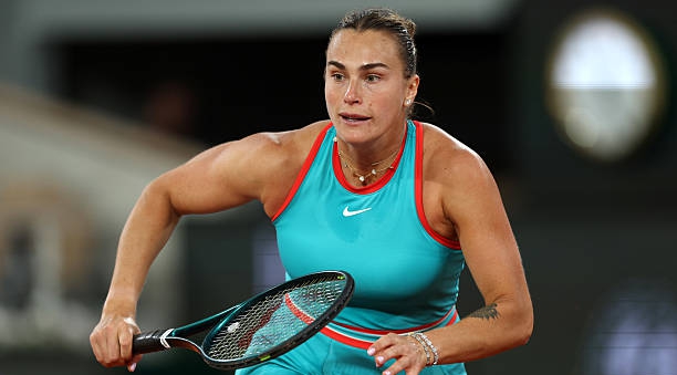 Шампионка заявка: Сабаленка изпече франзела и геврек на WTA шампионка за старт на РГ!