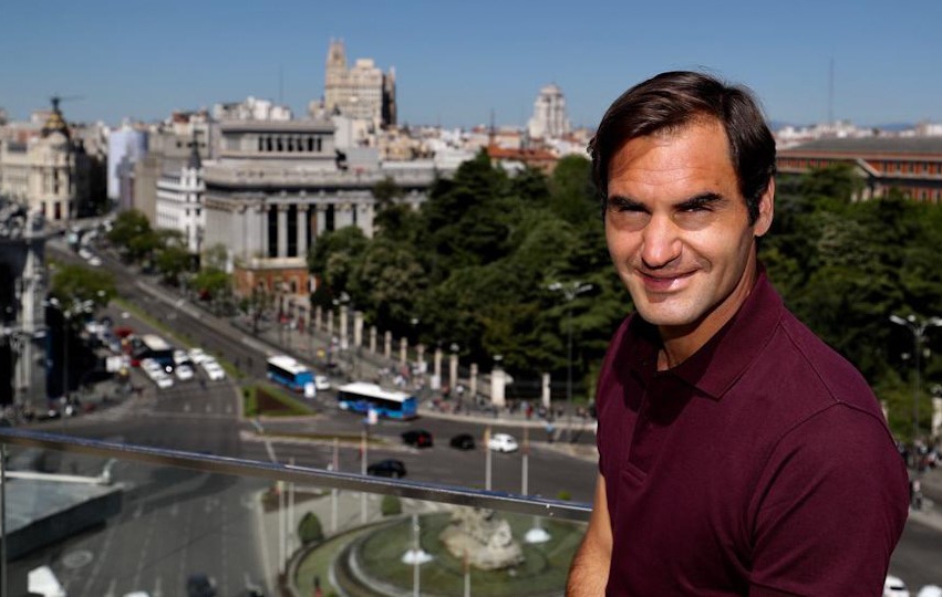Федерер се срещна с кметицата на Мадрид (видео)