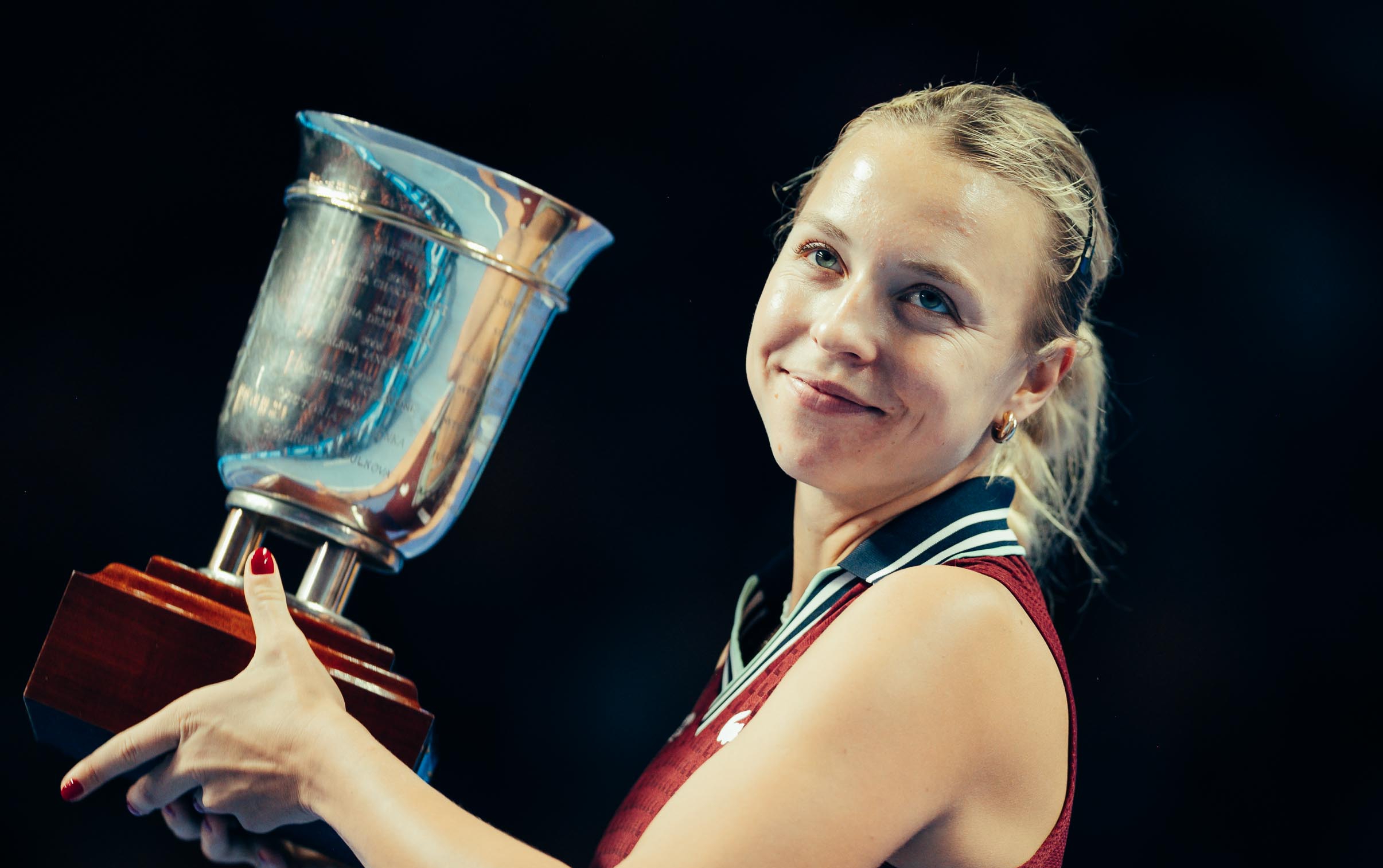 Анет Контавейт изкова феноменален обрат и вдигна трета титла за сезона в Москва!