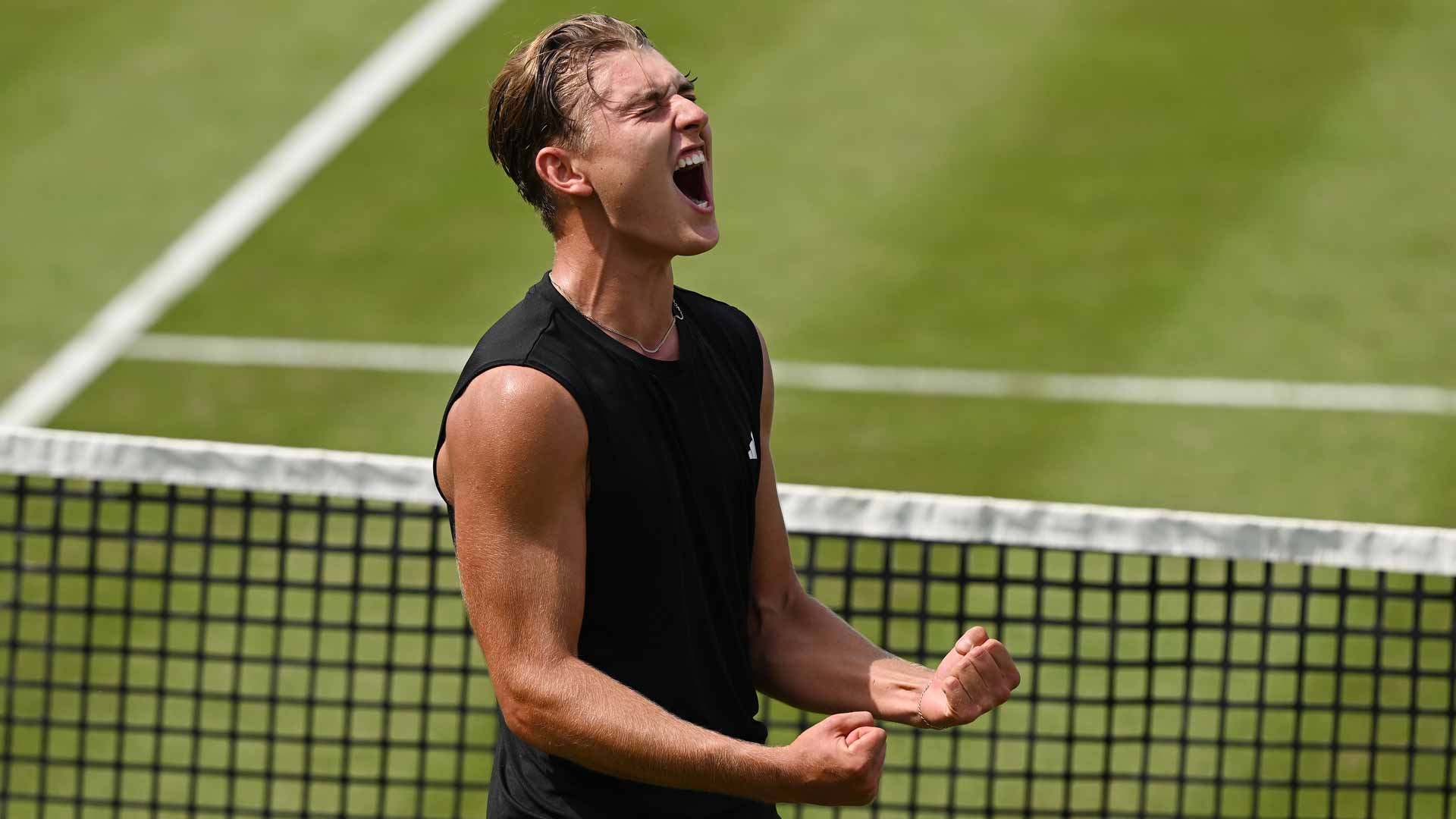 Най-младият в историята: 17-годишен проби на ATP 1/4-финал и изравни рекорд на Надал!