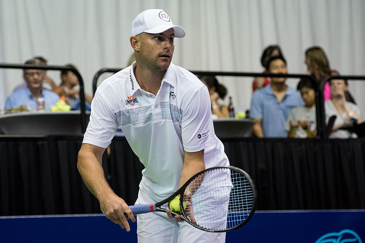 Анди Родик: Реалистично е Джокович да изпревари Федерер
