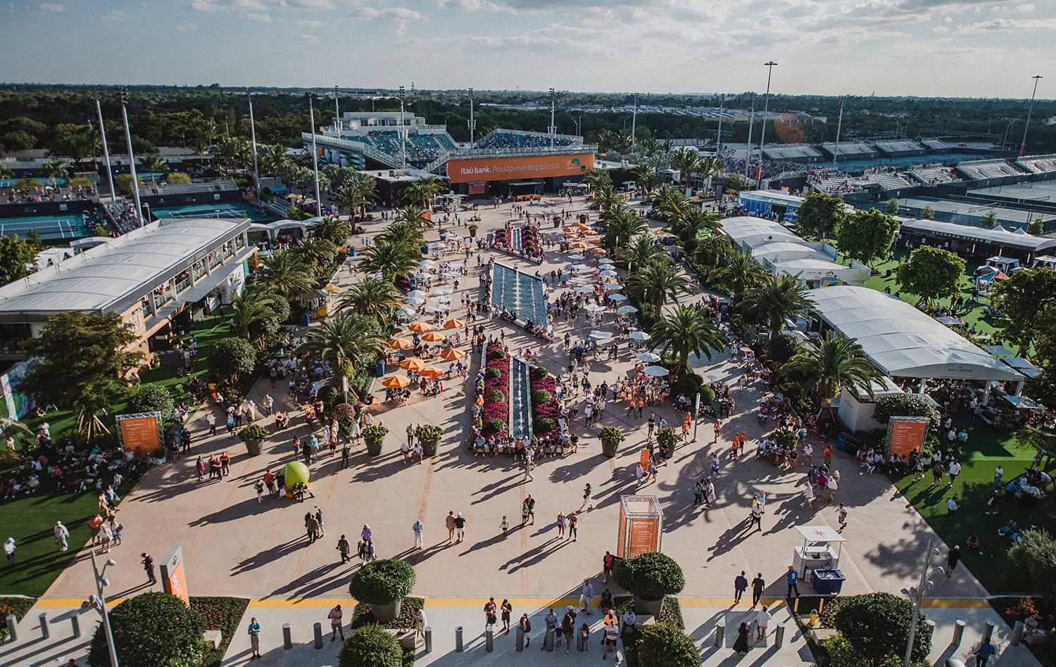 Галерия: Вижте атмосферата край кортовете на турнира Miami Open