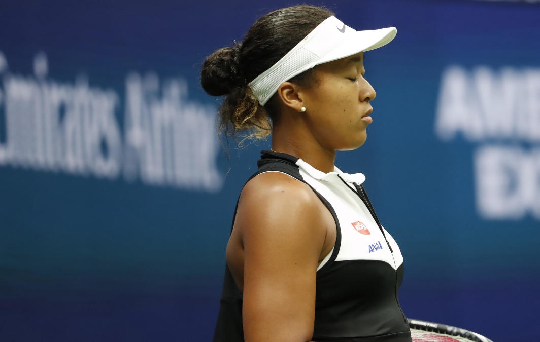 Наоми Осака намери виновник за провала на US Open, раздели се с треньора си