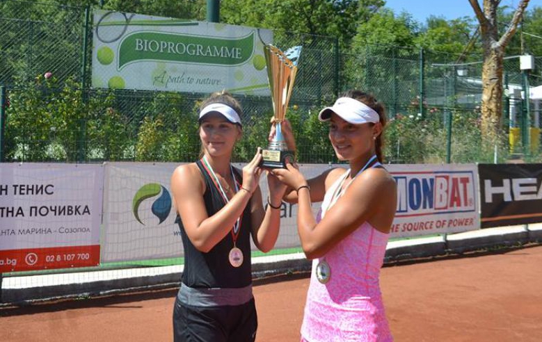 Топалова и Аршинкова с рекорди в ранглистата, Серина отново в топ 10