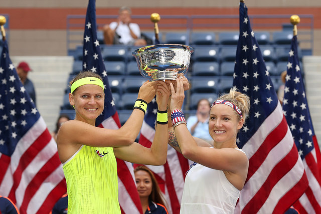 Шафаржова и Матек-Сандс спечелиха при двойките на US Open