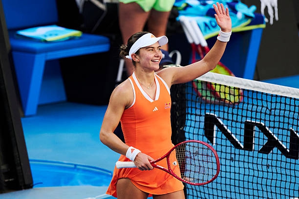 Нова тенис звезда: 18-годишна с балкански корени е първата 1/4-финалистка на АО!