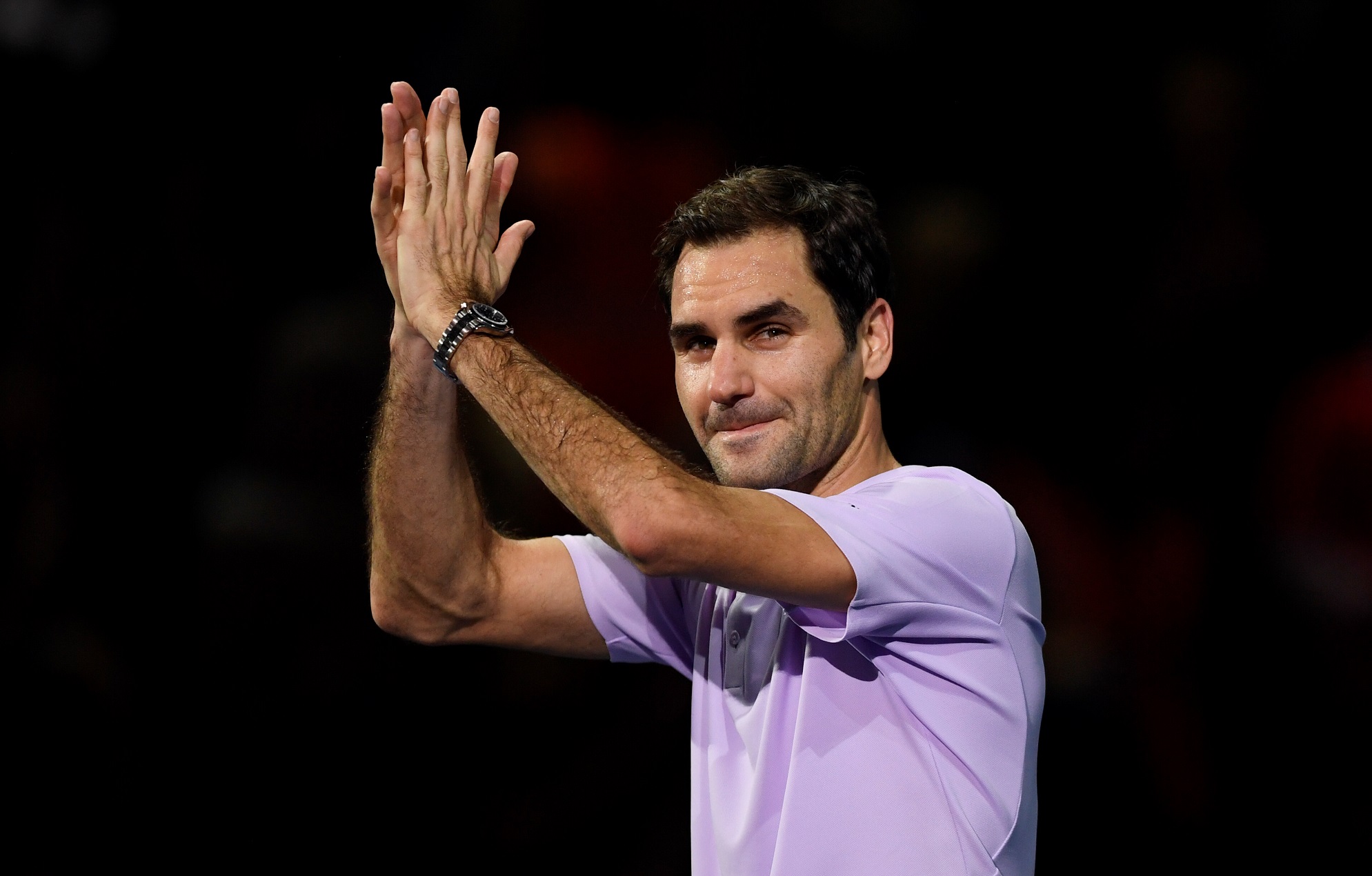 Без грешка: Федерер продължава серията в Лондон (видео)