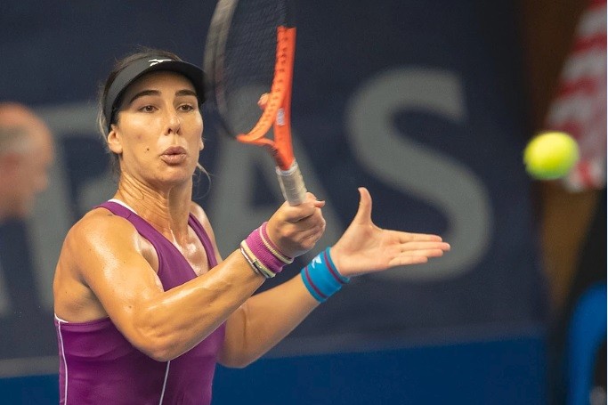 Костова показа добър тенис, но загуби на старта в Прага