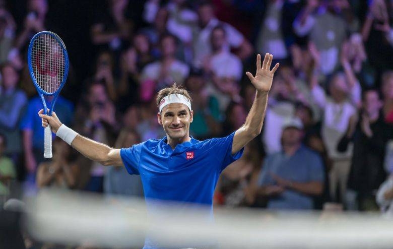 Федерер победи Иснър и остави Отбора на Европа в играта за Laver Cup