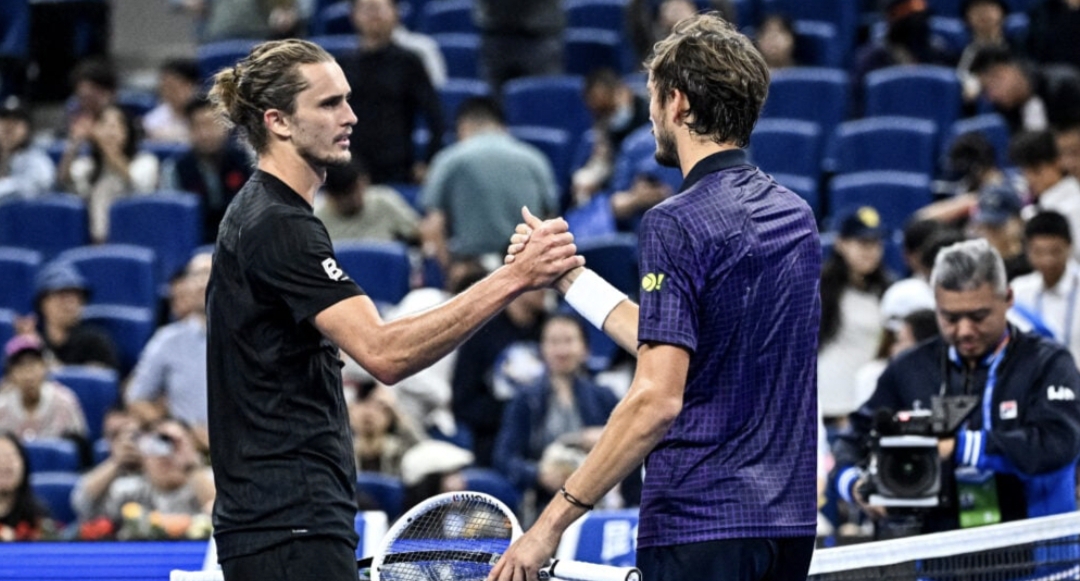 Париж: Мегашоуто Зверев - Медведев и Синер срещу тазгодишен Мастърс шампион (програма)