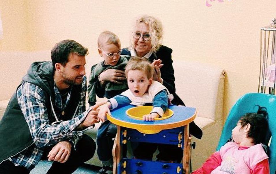 Григор се вдъхнови от среща с деца в Перник (снимки)