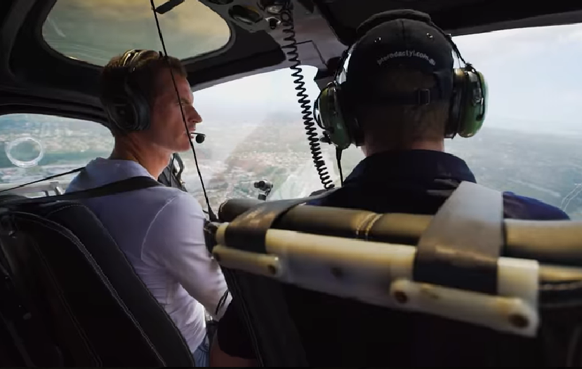 Анди Мъри се повози на хеликоптер и опита традиционна австралийска кухня (видео)