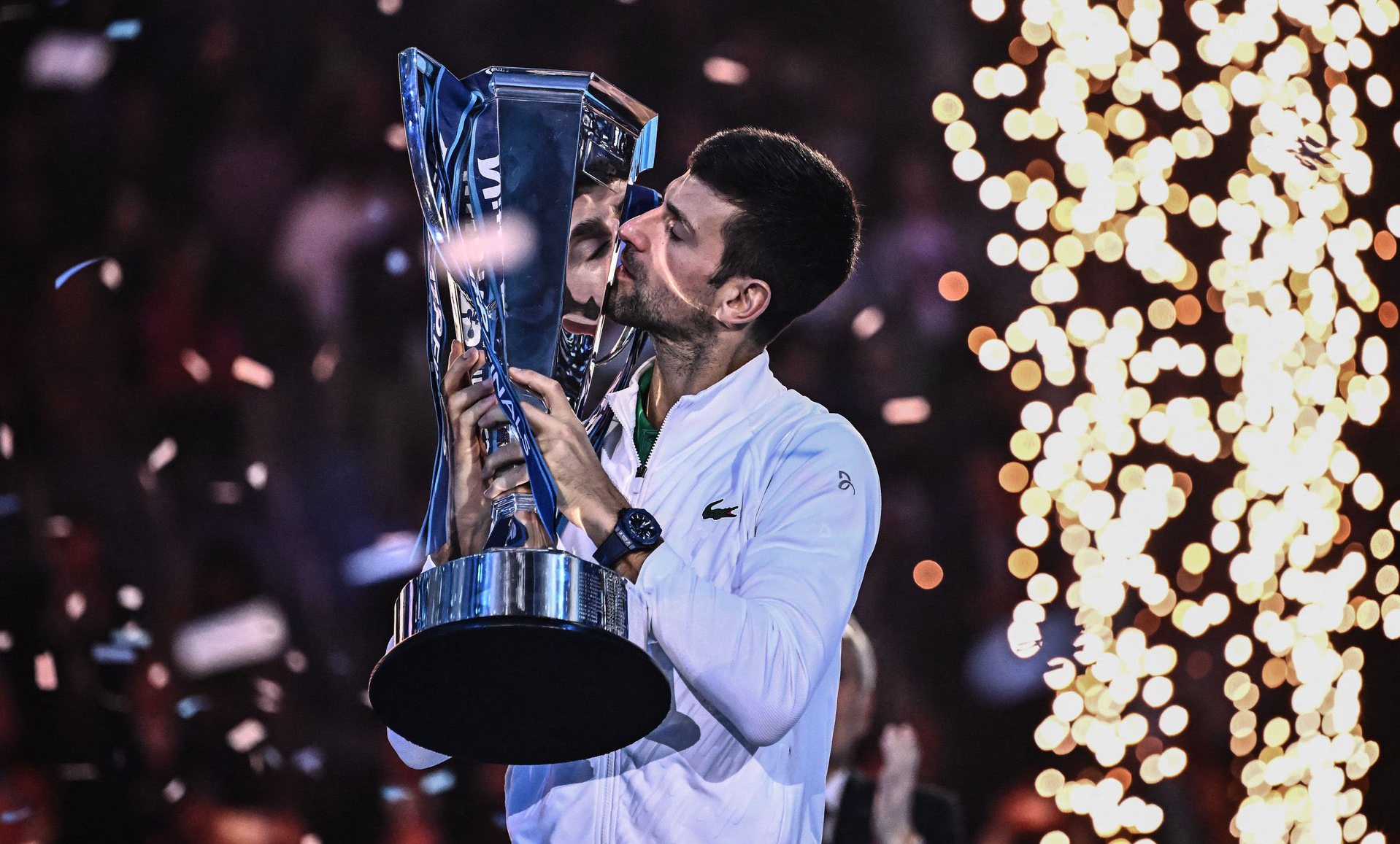 Най-добрият сред най-добрите: Джокович триумфира в Торино и изравни рекорд на Федерер!