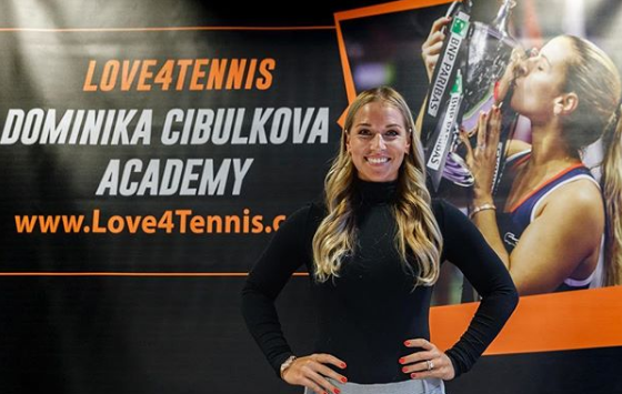 Доминика Цибулкова откри своя тенис академия в Братислава