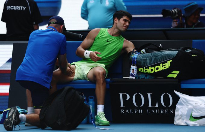 Карлос Алкарас вървеше към безметежна победа над Александър Зверев в