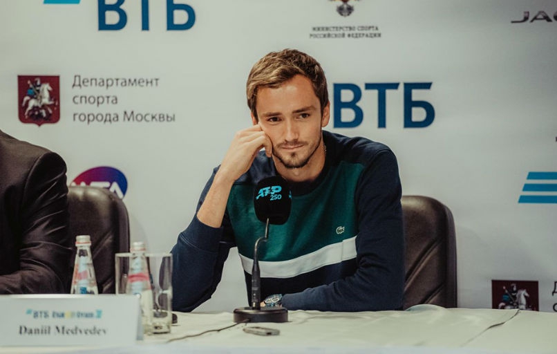 Медведев: Дори не съм и мечтал да играя шест поредни финала в тура