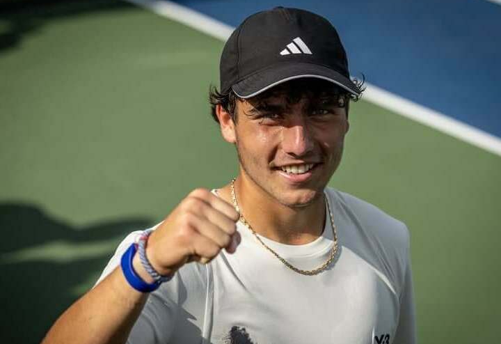 Иван Иванов се класира за своя 3 ти полуфинал на