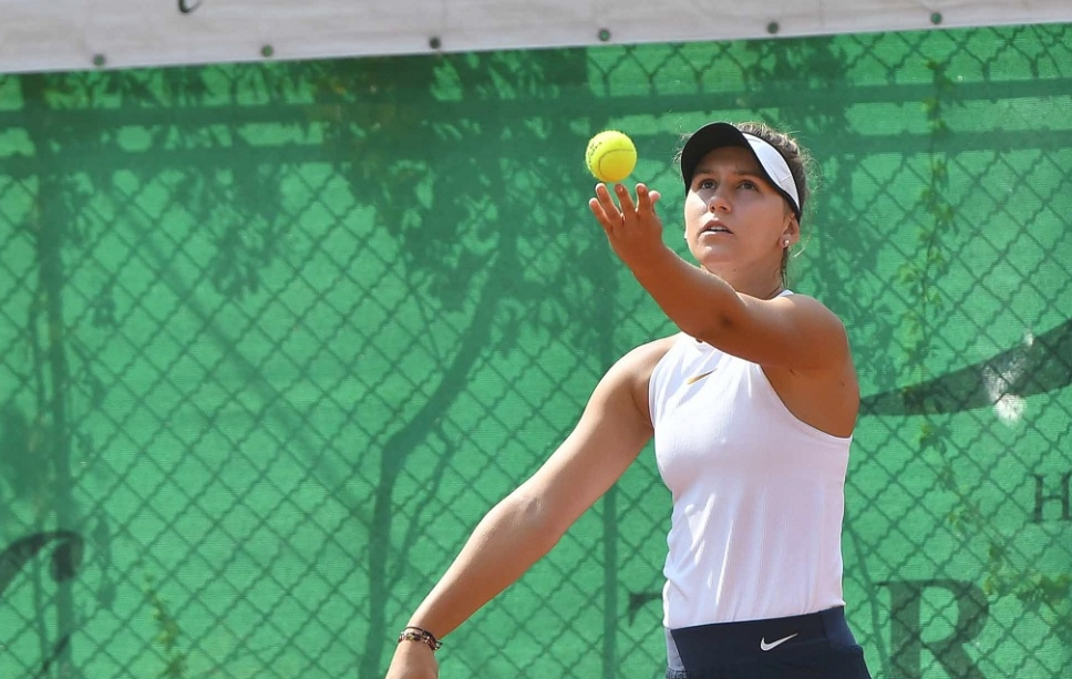 Гергана Топалова е на четвъртфинал в Индия след успех над третата поставена
