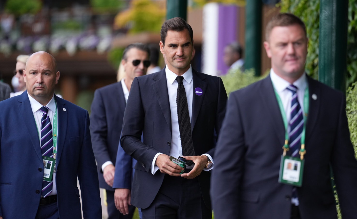 Обратно в своето кралство: Роджър Федерер се завърна на Уимбълдън