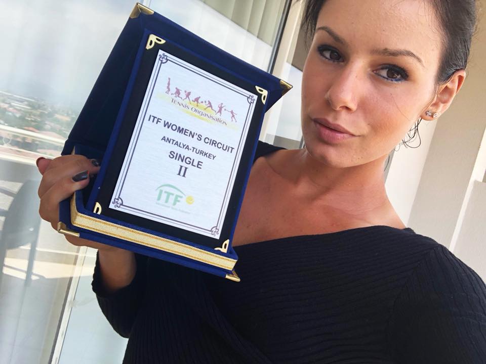 Юлия Стаматова загуби финала в Анталия