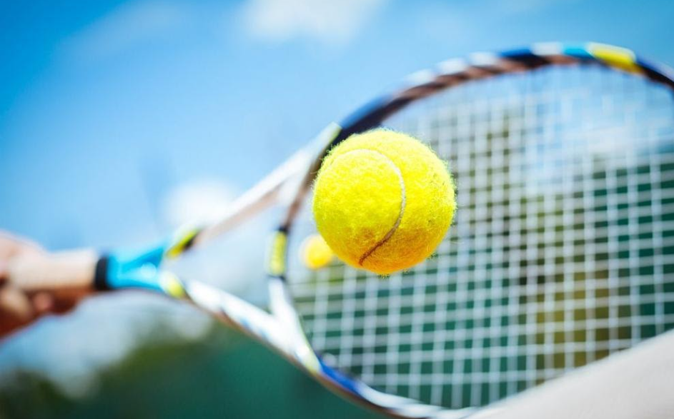 Тенис на корт VS тенис на маса - кои са приликите и разликите