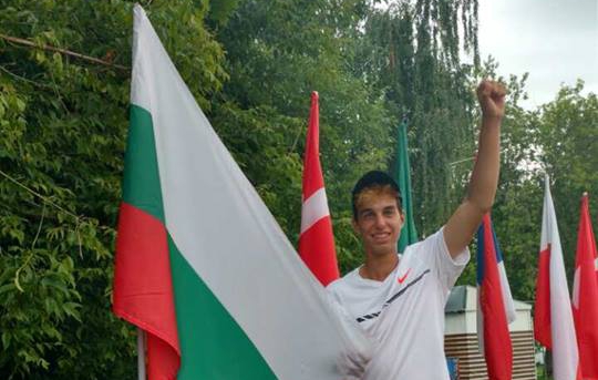 Адриан Андреев с престижен полуфинал на ЕП до 16 години в Москва
