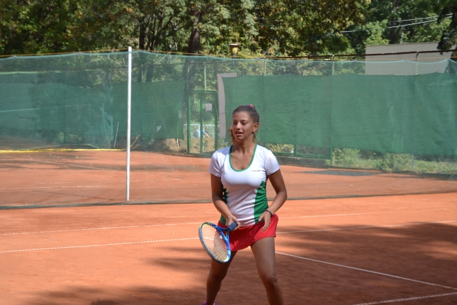 Дария Радулова започна с победа на турнир в Полша